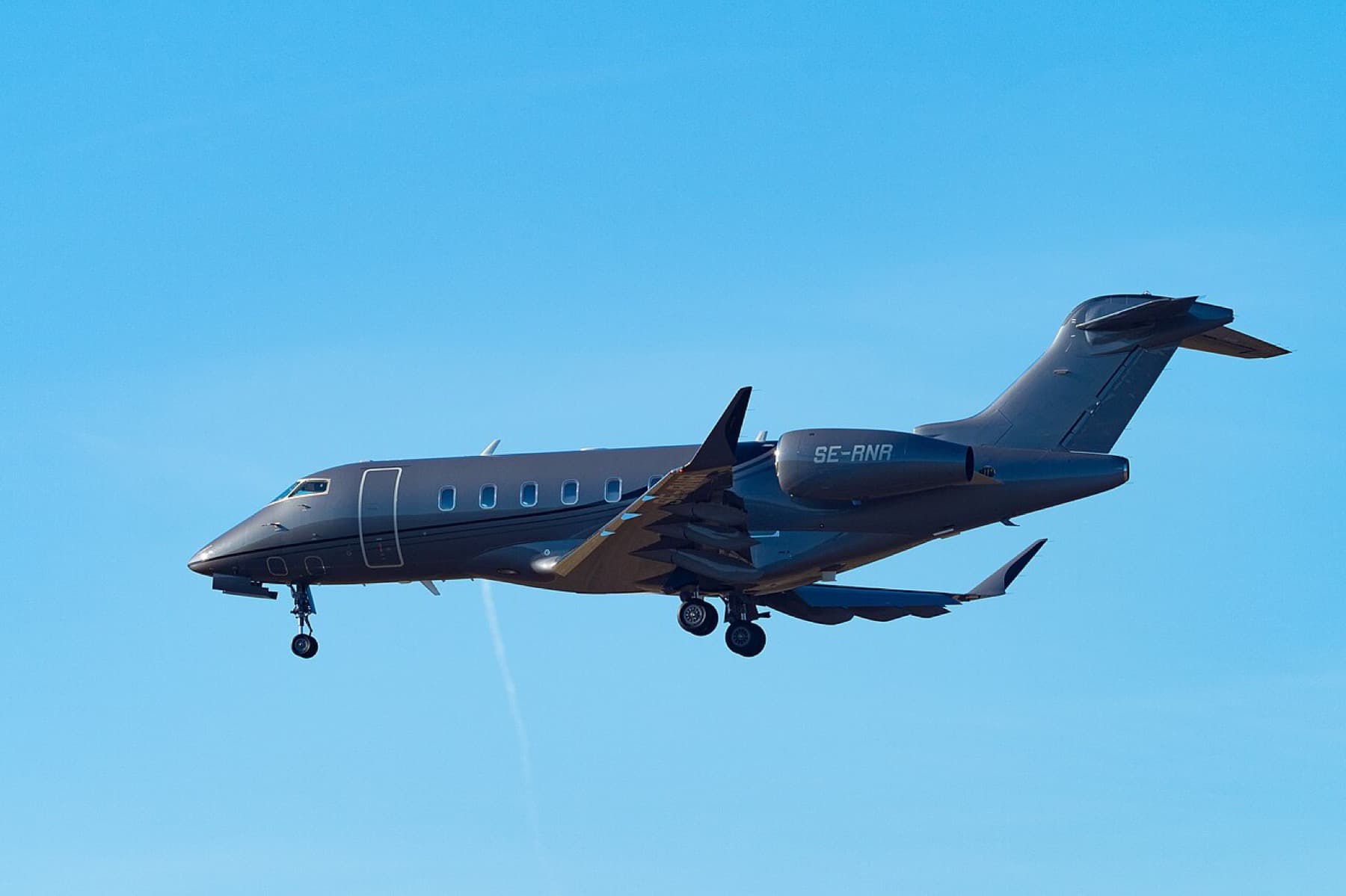 Challenger 350 in flight, representative aircraft