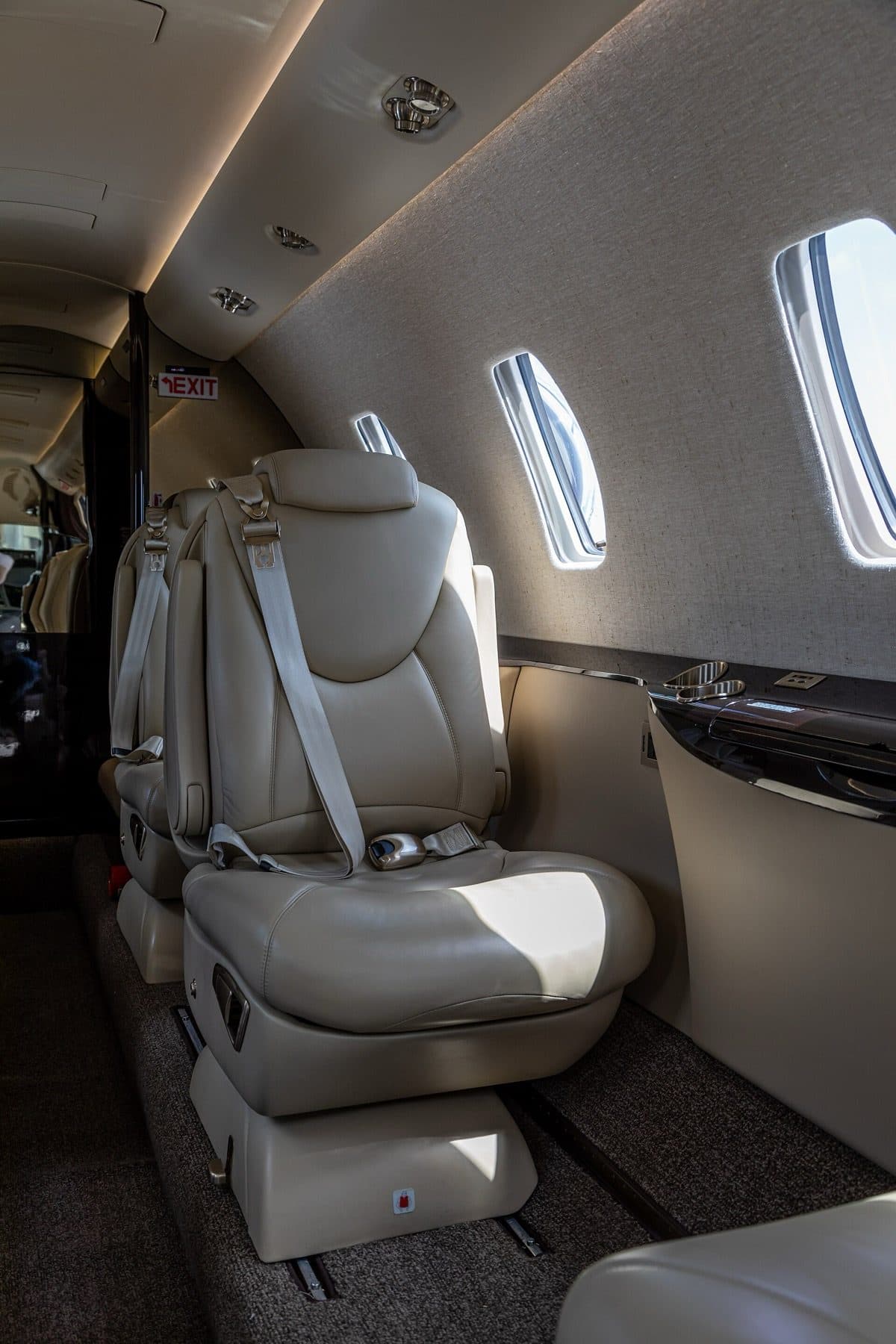 Citation cabin, facing club seats
