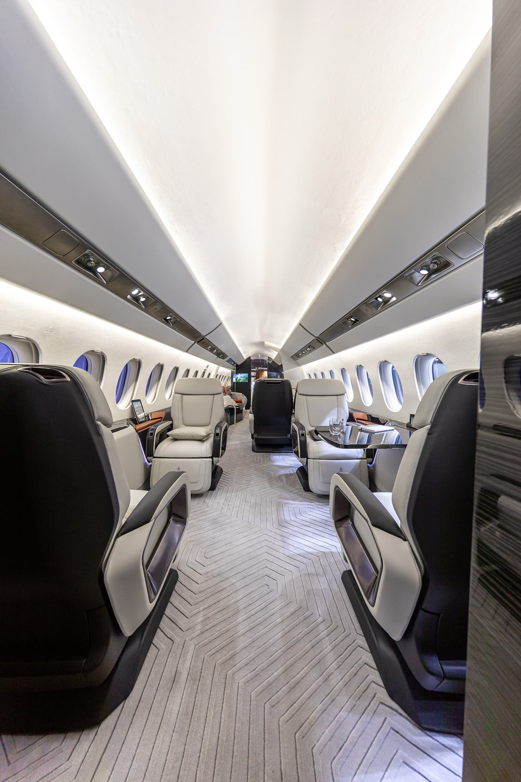Falcon 6X cabin (Dassault Falcon 6X cabin mock-up)