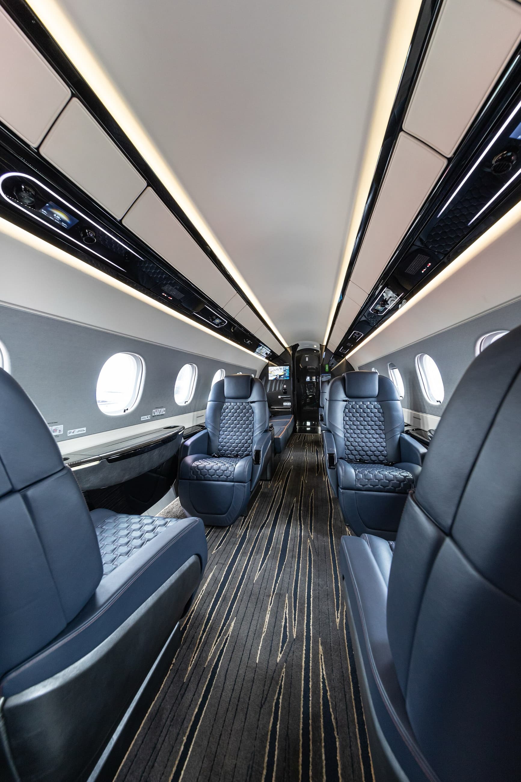 Praetor 600 cabin (Embraer Praetor cabin)